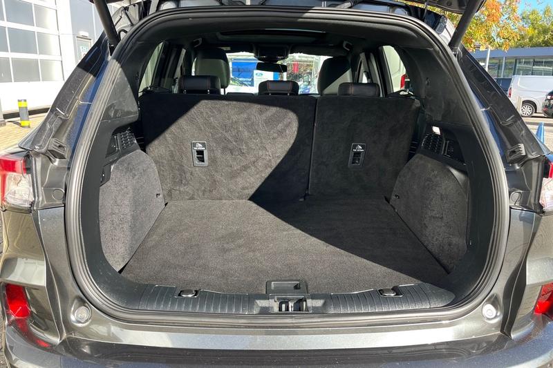 Used Ford Kuga 2022 for sale - 76467590: Photo 21