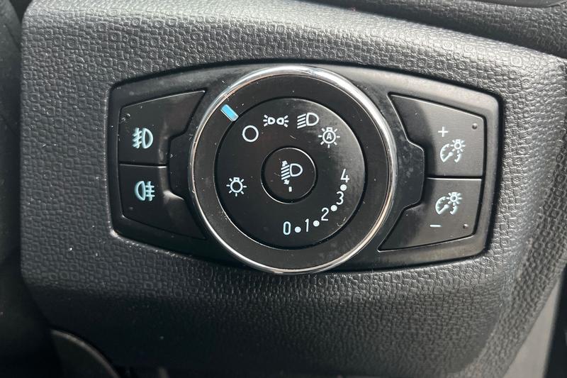 Used Ford Ecosport 2019 for sale - 76722876: Photo 33