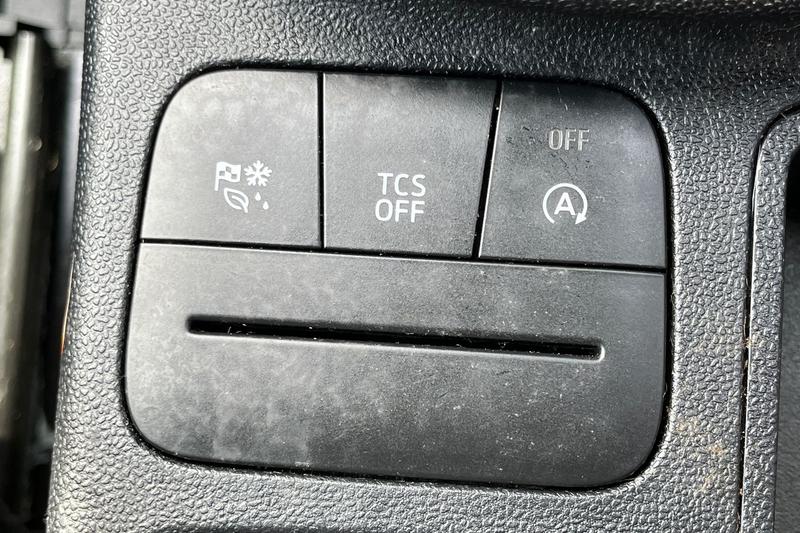 Vehicle 33