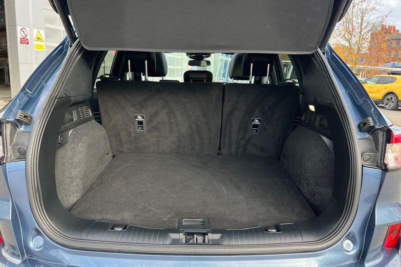 Used Ford Kuga 2023 for sale - 76494553: Photo 21