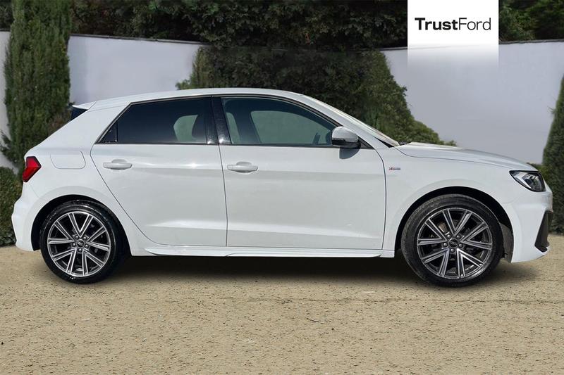 Used Audi A1 2024 for sale - 77763681: Photo 3