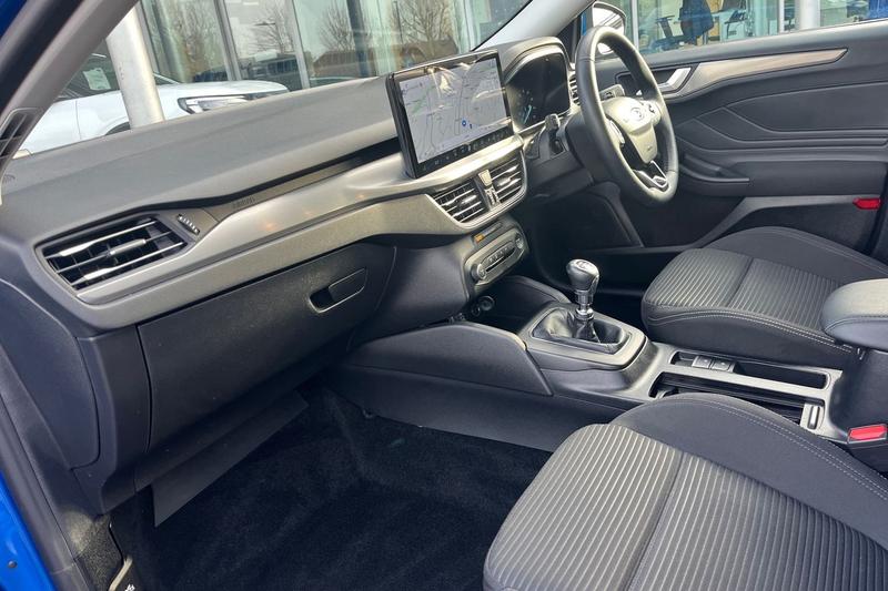 Used Ford Focus 2023 for sale - 77965877: Photo 18