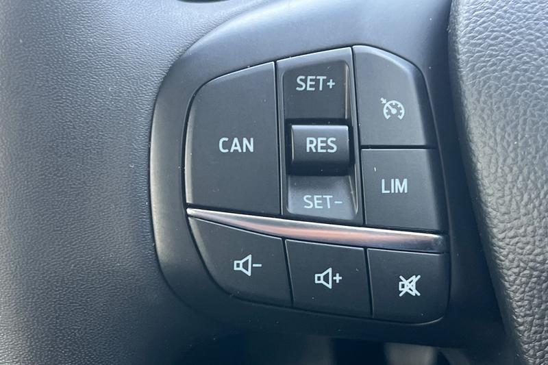 Used Ford Focus 2023 for sale - 77965877: Photo 24