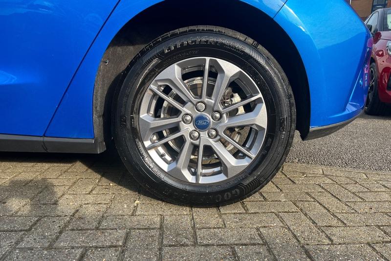 Used Ford Focus 2023 for sale - 77965877: Photo 8