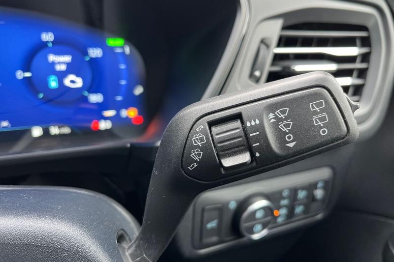 Used Ford Kuga 2023 for sale - 76394223: Photo 15