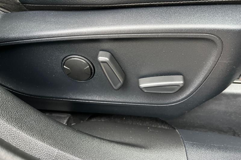 Used Ford Kuga 2023 for sale - 76394223: Photo 32