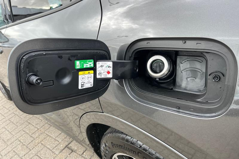 Used Ford Kuga 2023 for sale - 76394223: Photo 35