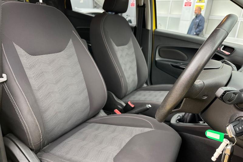 Used Ford Ka+ 2017 for sale - 76508109: Photo 17