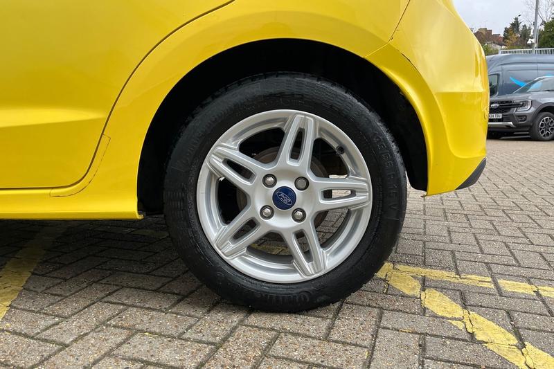 Used Ford Ka+ 2017 for sale - 76508109: Photo 8