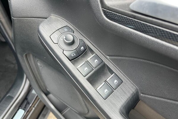 Used Ford Kuga 2023 for sale - 75463111: Photo 16