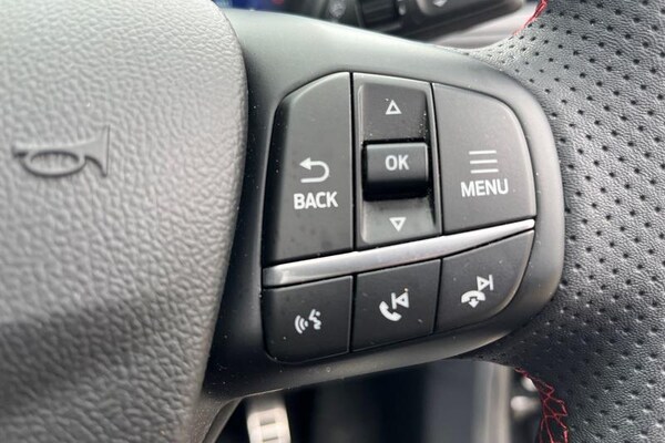 Used Ford Kuga 2023 for sale - 75463111: Photo 36