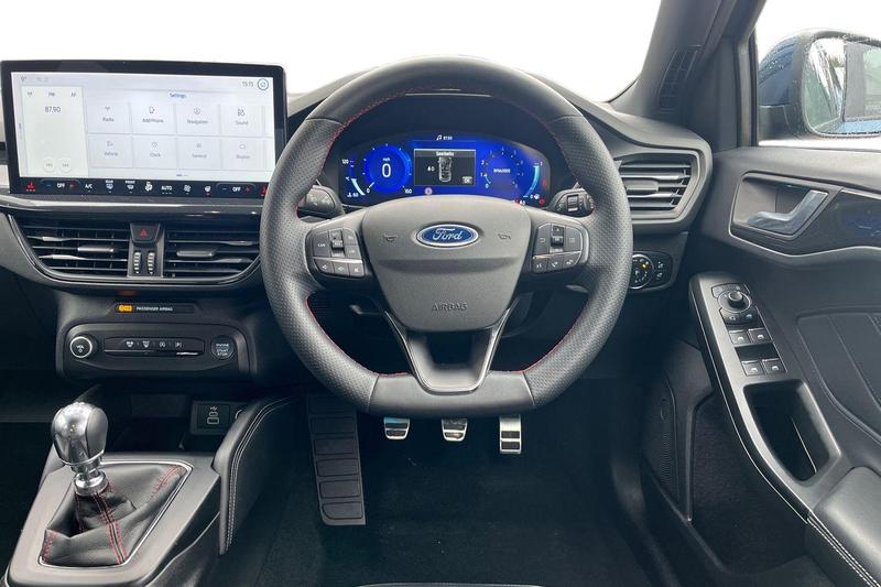 Used Ford Focus 2023 for sale - 78095188: Photo 11