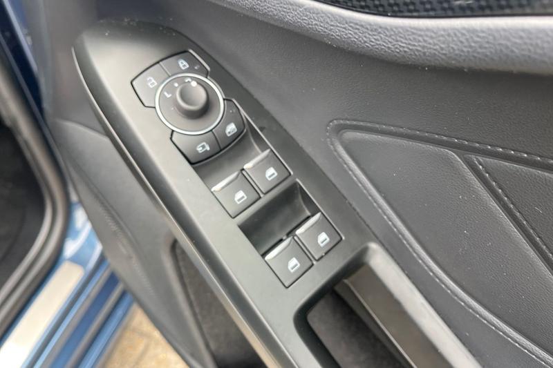 Used Ford Focus 2023 for sale - 78095188: Photo 16