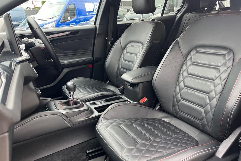 Used Ford Focus 2023 for sale - 78095188: Photo 19