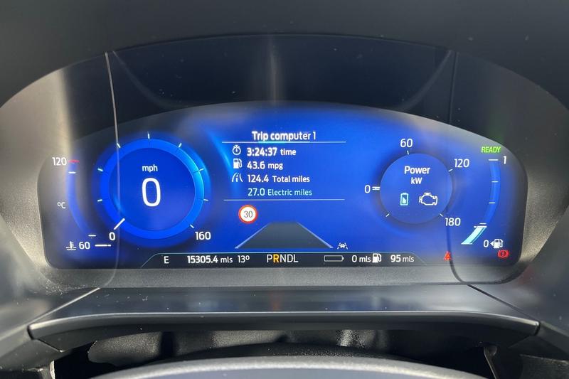 Used Ford Kuga 2023 for sale - 76480317: Photo 13