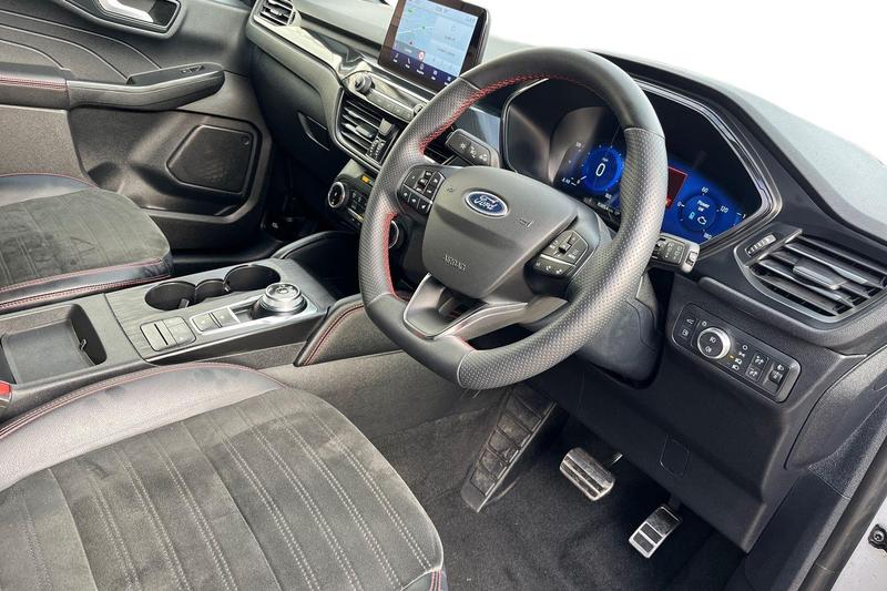 Used Ford Kuga 2023 for sale - 76480317: Photo 9