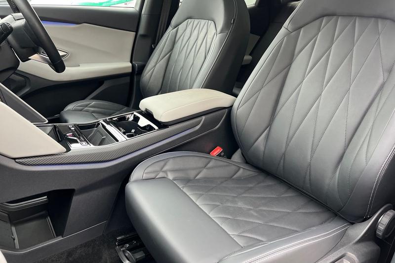 Used Ford Explorer 2024 for sale - 76363016: Photo 19