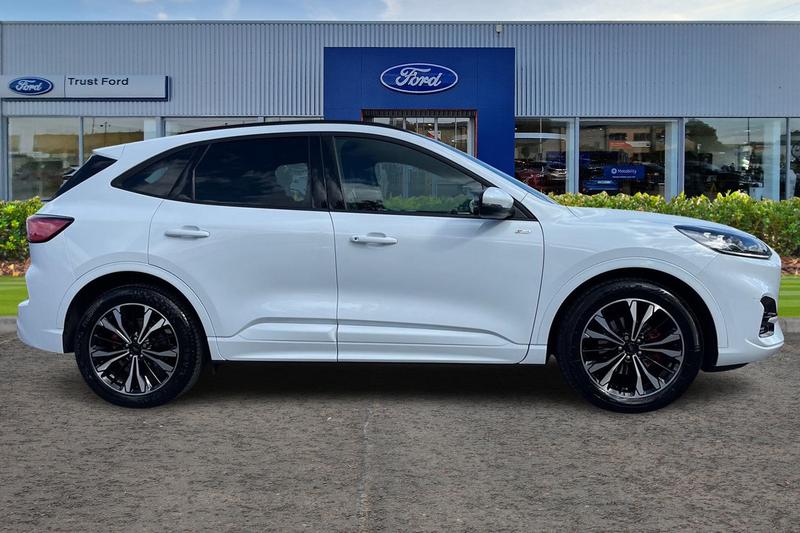 Used Ford Kuga 2023 for sale - 76545448: Photo 3