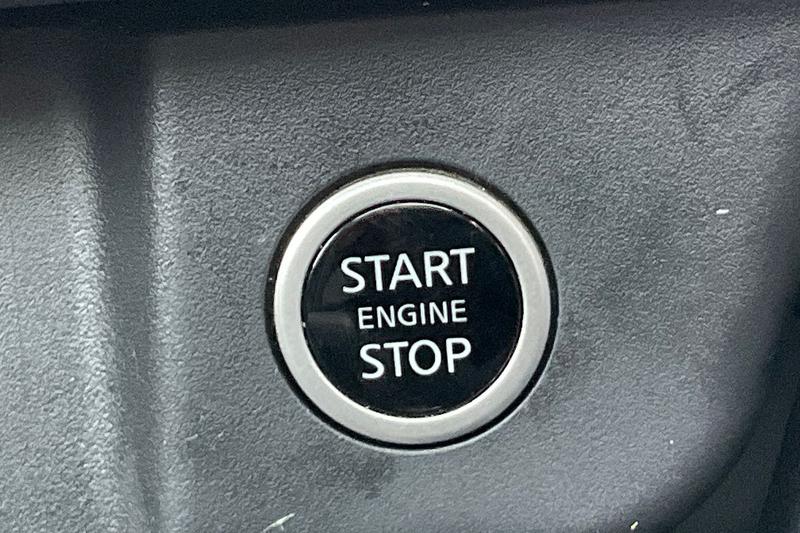 Used Nissan Qashqai for sale - 77989152: Photo 34