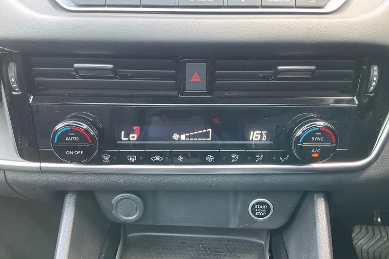 Used Nissan Qashqai for sale - 77989152: Photo 35