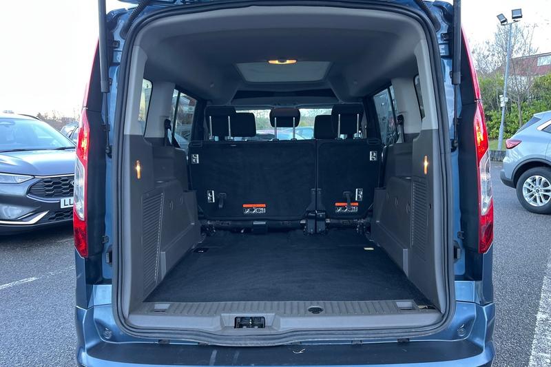 Used Ford Grand Tourneo Connect 2020 for sale - 77006037: Photo 21