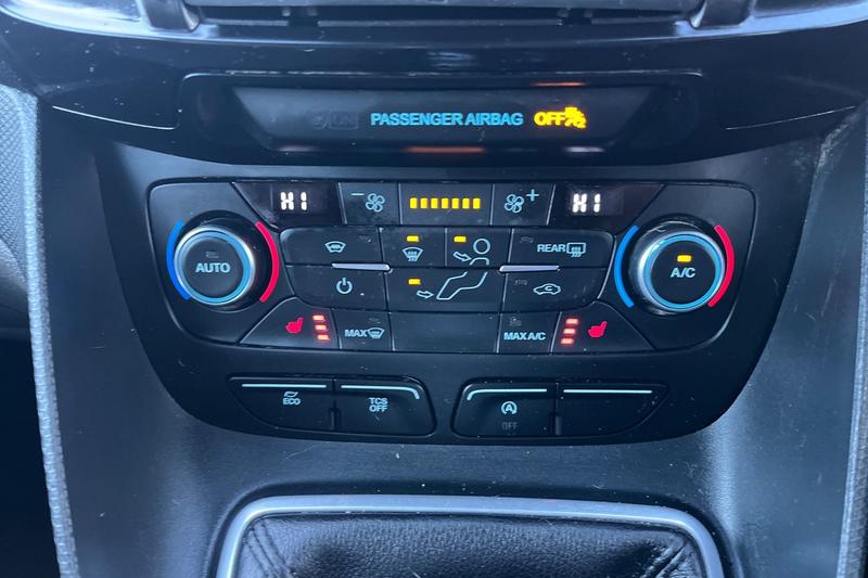 Used Ford Grand Tourneo Connect 2020 for sale - 77006037: Photo 23