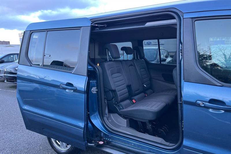 Used Ford Grand Tourneo Connect 2020 for sale - 77006037: Photo 32