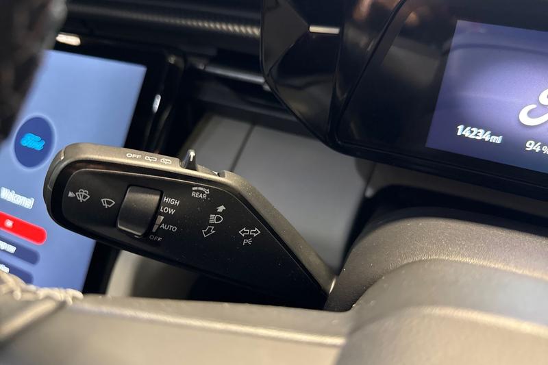 Used Ford Explorer 2024 for sale - 77164735: Photo 14