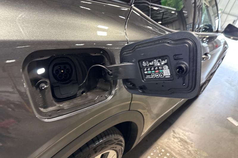 Used Ford Explorer 2024 for sale - 77164735: Photo 42