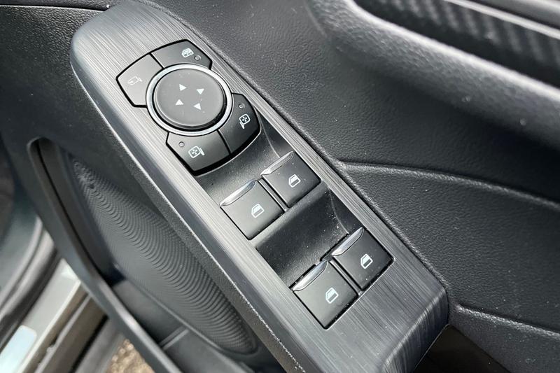 Used Ford Kuga 2025 for sale - 77036905: Photo 16