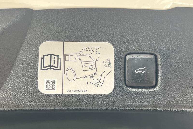 Used Ford Kuga 2020 for sale - 76196670: Photo 29