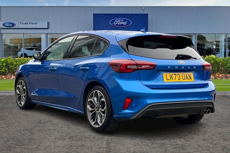 Used Ford Focus 2023 for sale - 76971901: Photo 2