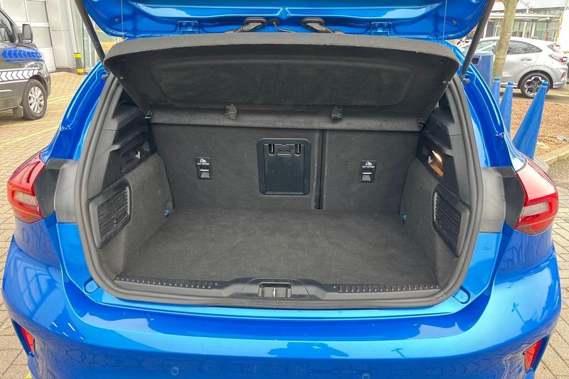 Used Ford Focus 2023 for sale - 76971901: Photo 21