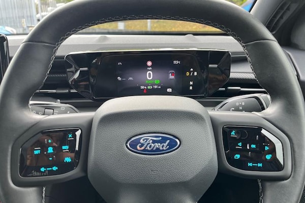 Used Ford Explorer 2024 for sale - 76067654: Photo 12