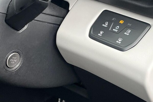 Used Ford Explorer 2024 for sale - 76067654: Photo 40