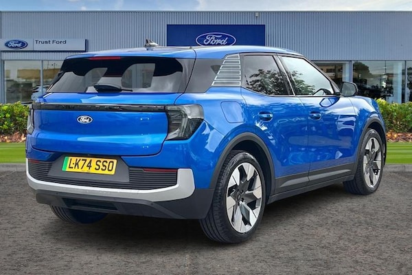 Used Ford Explorer 2024 for sale - 76067654: Photo 4