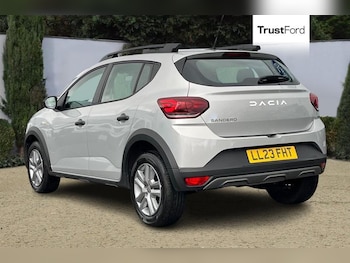 Used Dacia Sandero Stepway 2023 for sale - 77306962: Photo