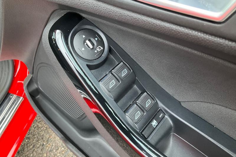 Used Ford Fiesta 2015 for sale - 77412913: Photo 16