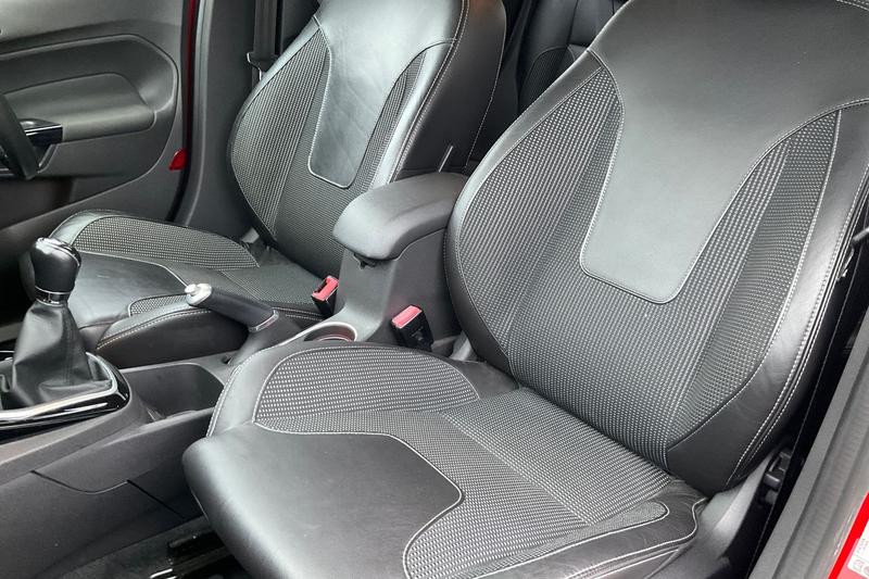 Used Ford Fiesta 2015 for sale - 77412913: Photo 19