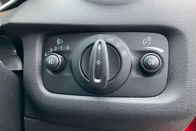 Used Ford Fiesta 2015 for sale - 77412913: Photo 30