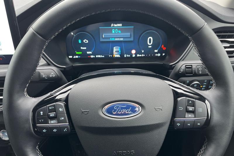 Used Ford Kuga 2025 for sale - 77301250: Photo 12