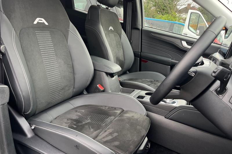 Used Ford Kuga 2025 for sale - 77301250: Photo 17