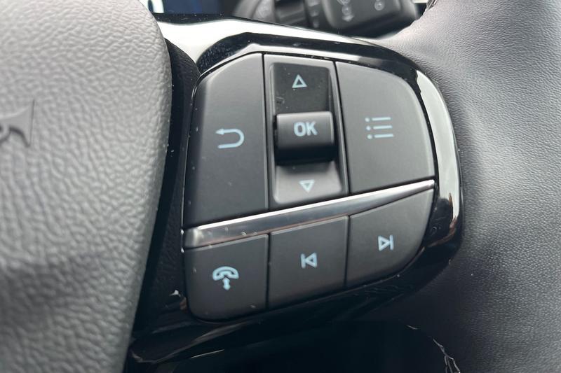 Used Ford Kuga 2025 for sale - 77301250: Photo 24