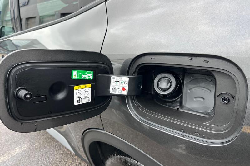 Used Ford Kuga 2025 for sale - 77301250: Photo 37