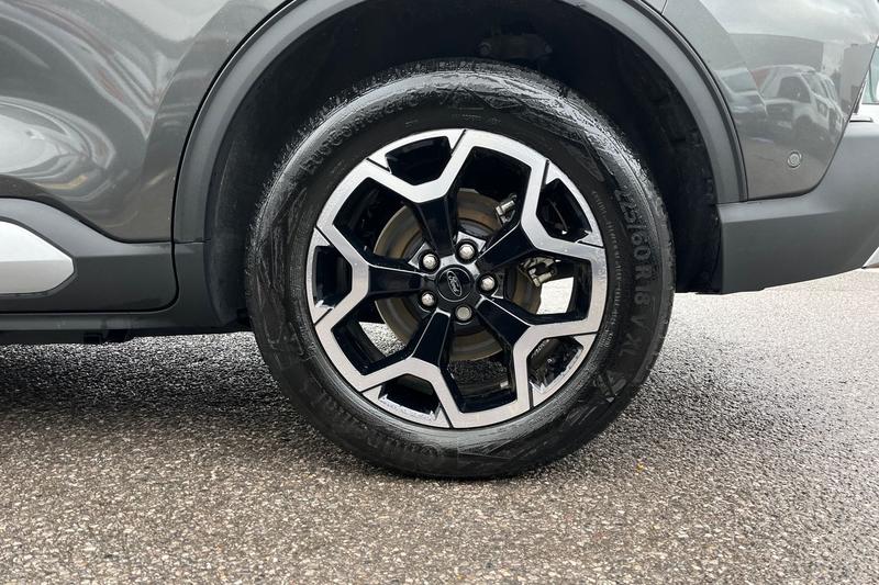 Used Ford Kuga 2025 for sale - 77301250: Photo 8