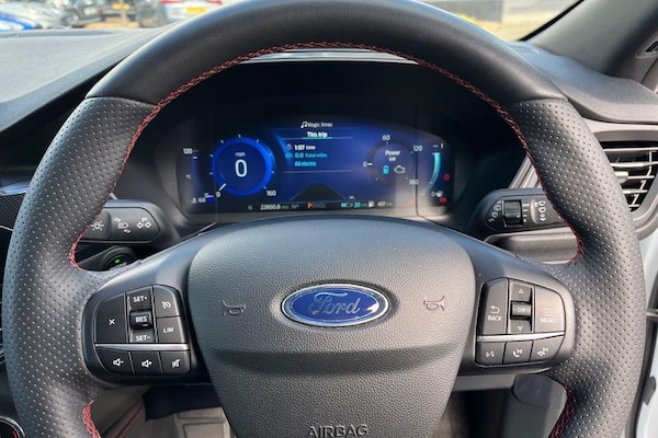 Used Ford Kuga 2023 for sale - 76290304: Photo 12