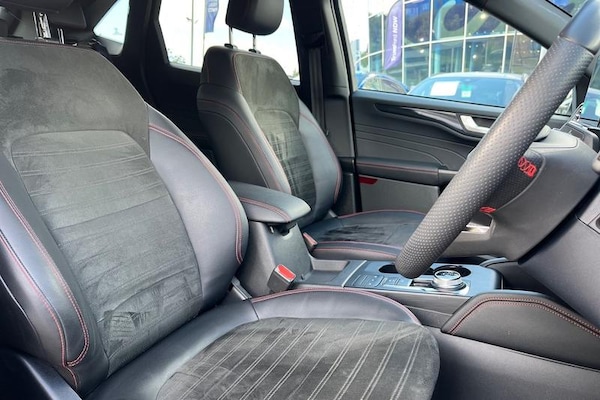 Used Ford Kuga 2023 for sale - 76290304: Photo 17