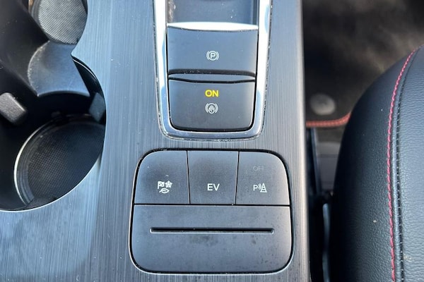 Used Ford Kuga 2023 for sale - 76290304: Photo 29