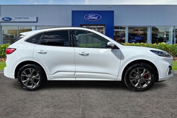 Used Ford Kuga 2023 for sale - 76290304: Photo 3