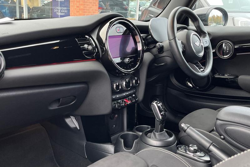 Used MINI Hatch 2024 for sale - 77931198: Photo 18